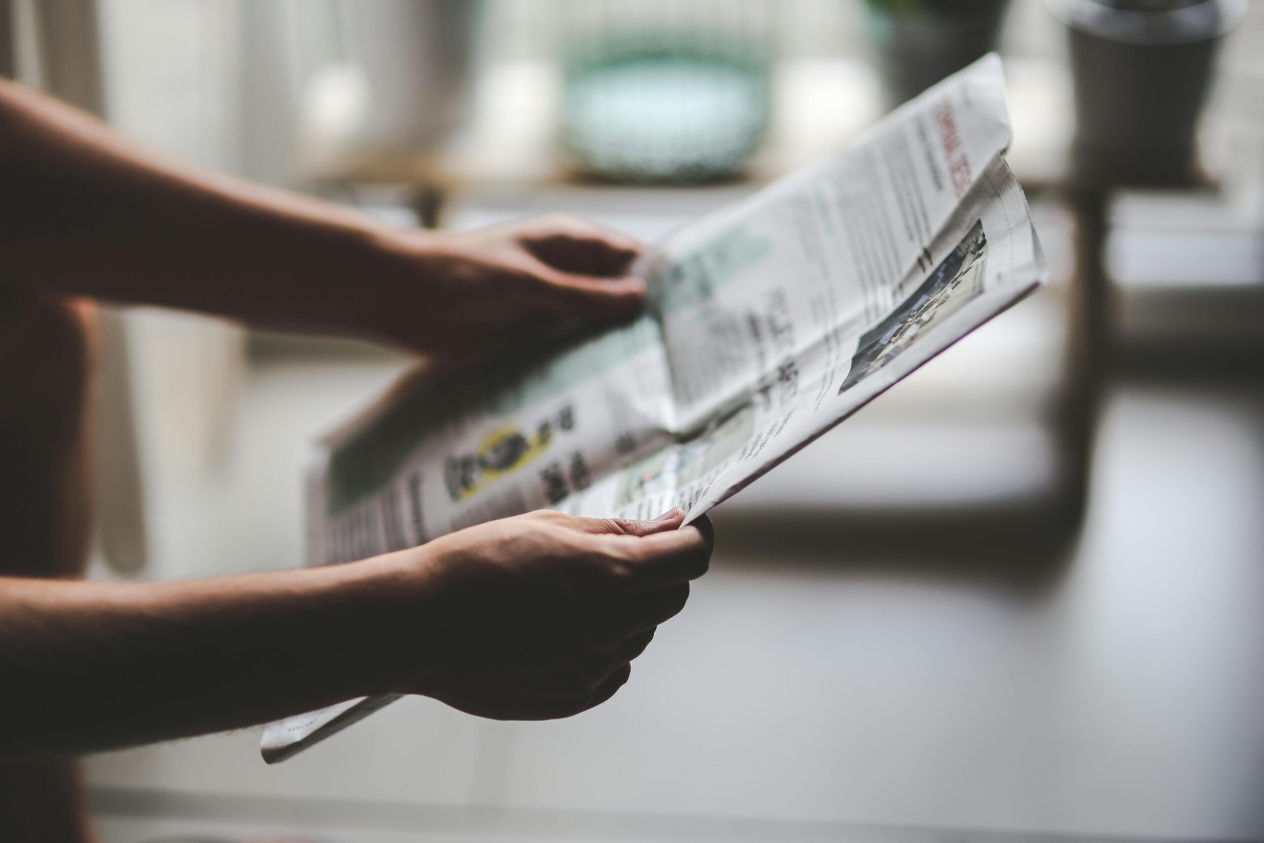 baca berita